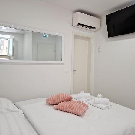 Room M&M Дубровник Экстерьер фото